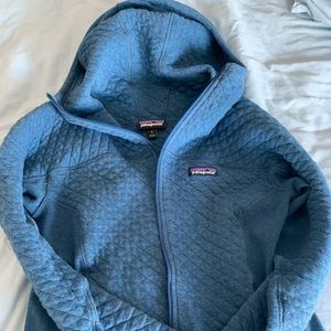 Patagonia quilted women’s hoodie